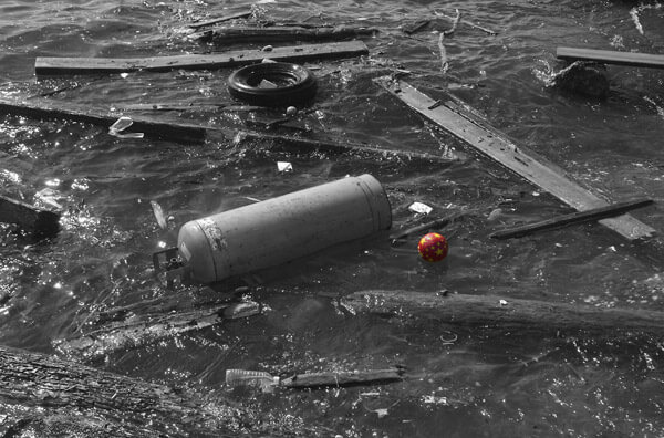 Debris floating on the sea - copyright tauntingpanda www.flickr.com/photos/tauntingpanda/